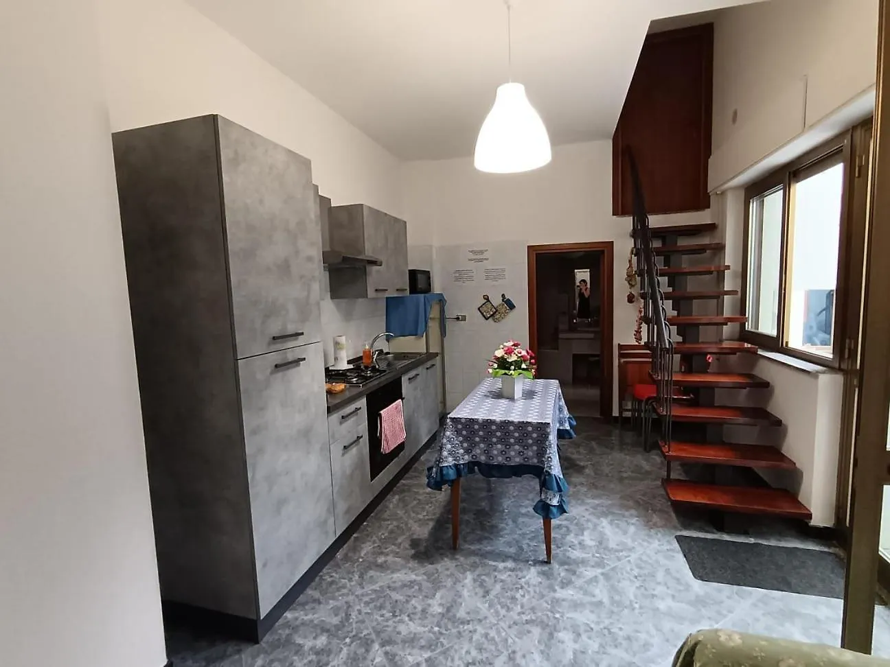 זפראנה אטניאה La Maison De Mary איטליה