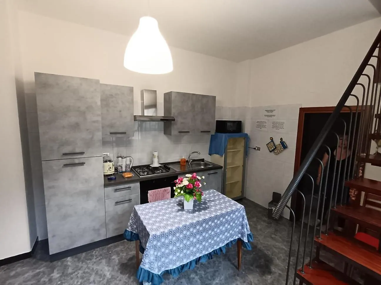 La Maison De Mary زافيرانا إتنيا 0*,  إيطاليا